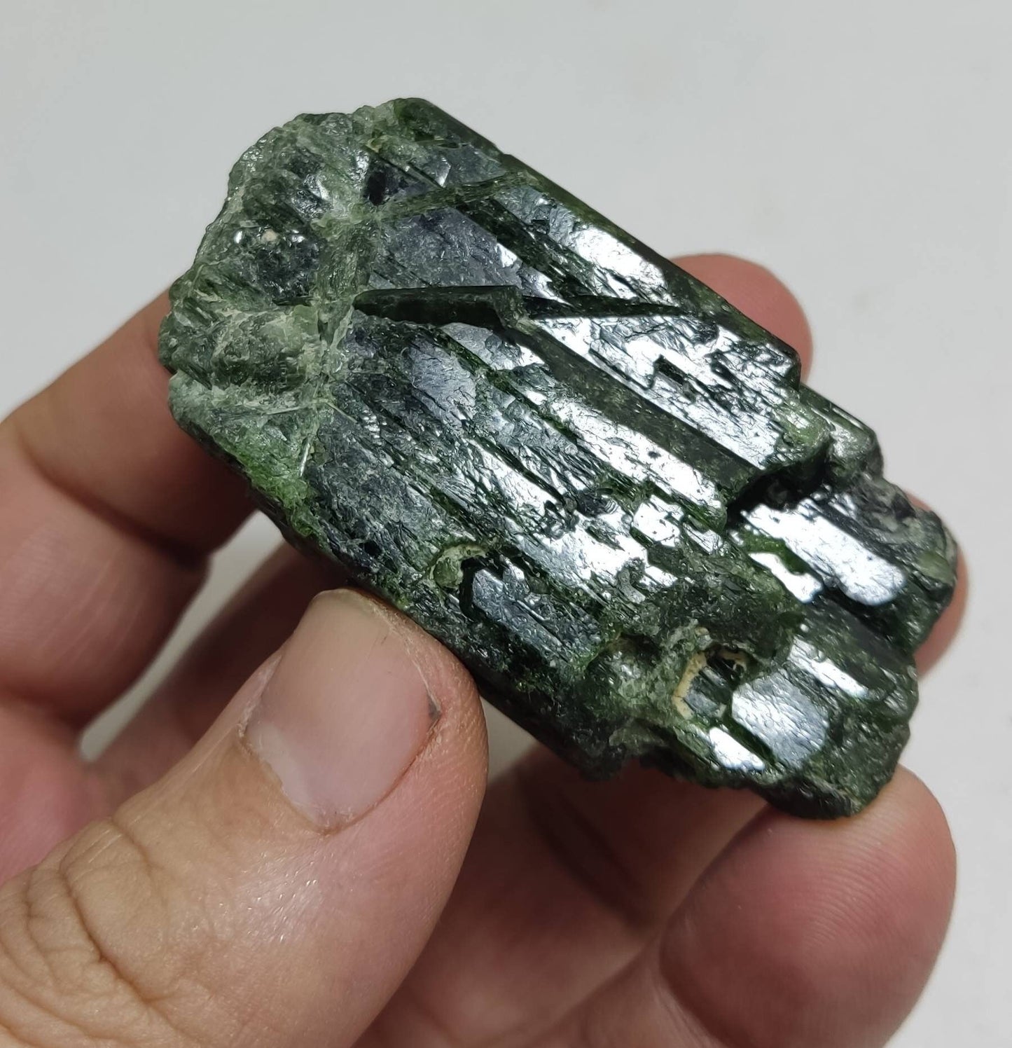 Green diopside crystal 99 grams