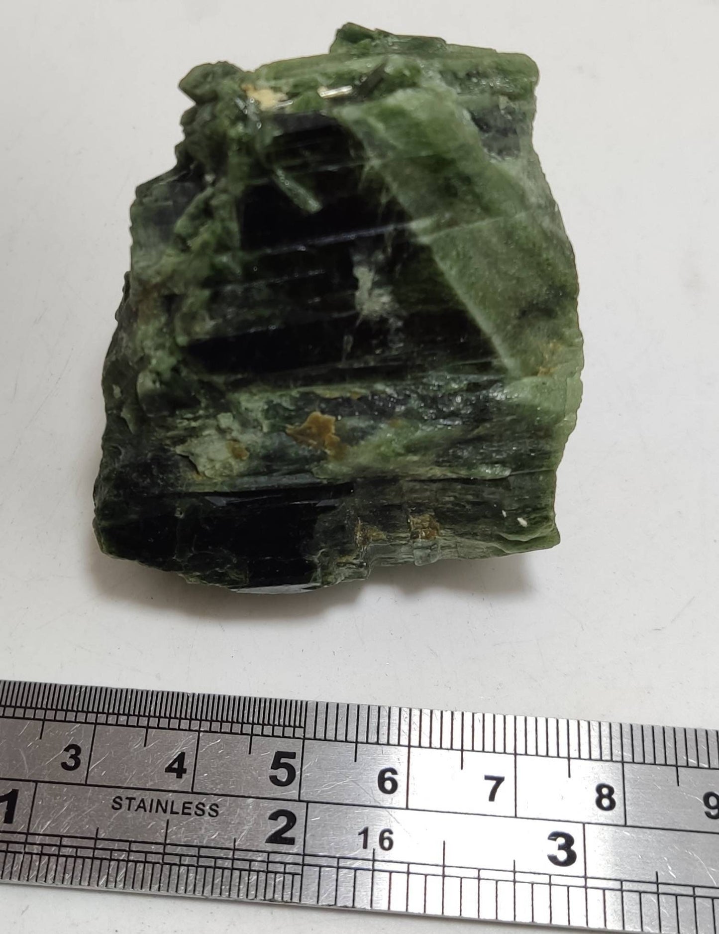 Green diopside crystal 139 grams