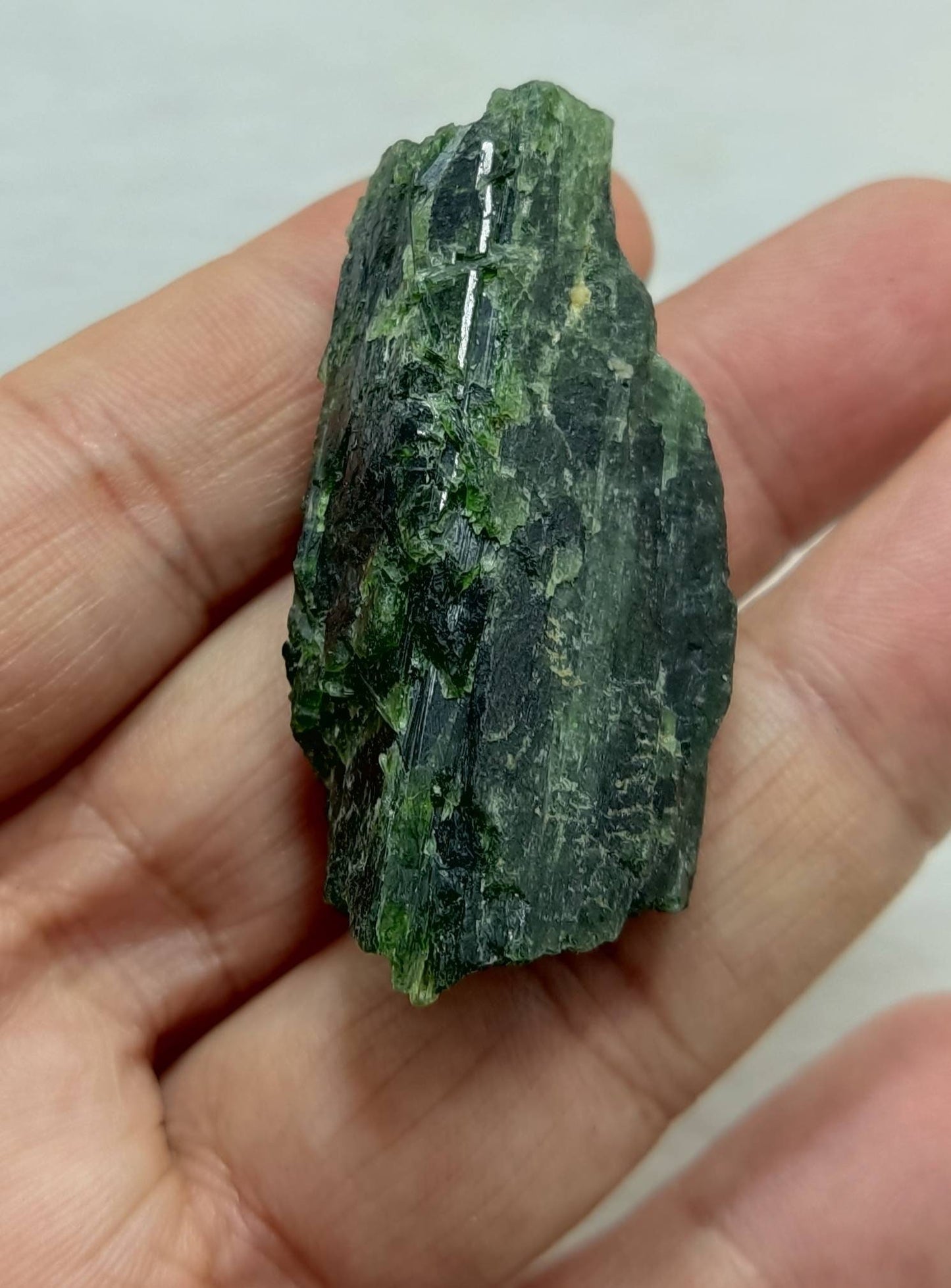 Green diopside crystal 43 grams