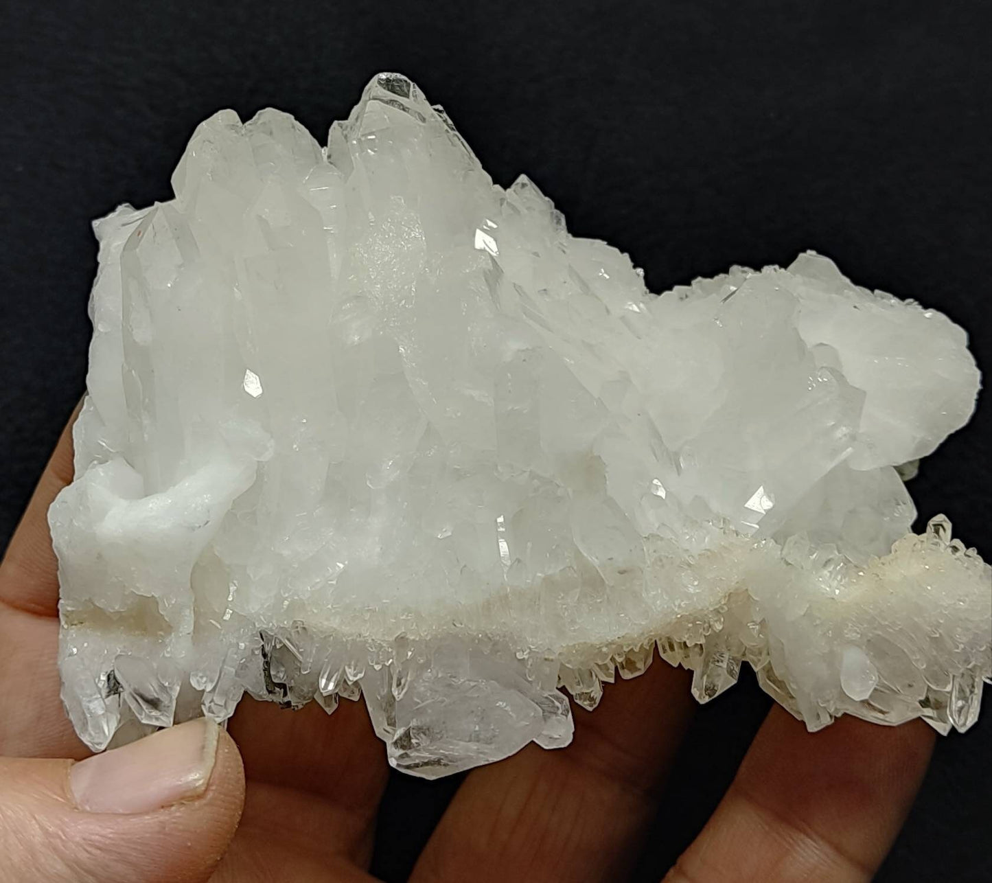 Single amazing terminated Quartz Crystals specimen with some brookite inclusions 243 grams