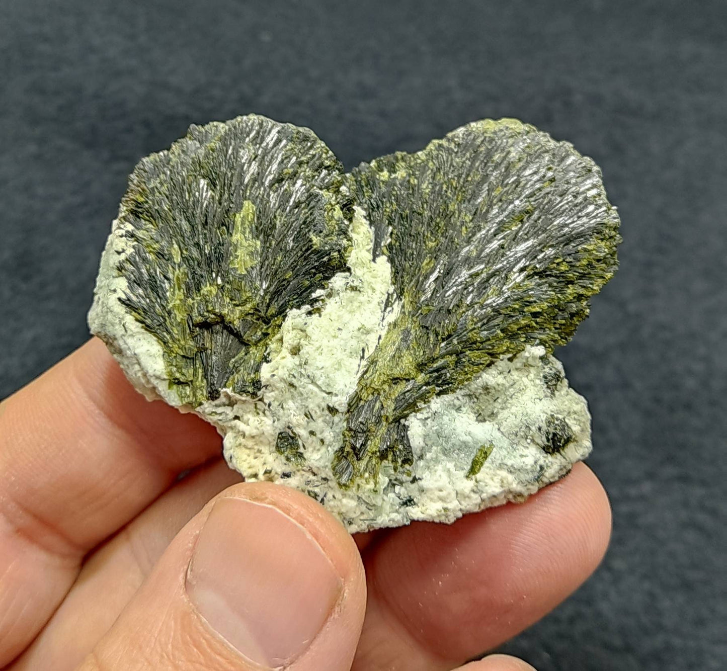 An aesthetic crystal specimen of Epidote 46 grams