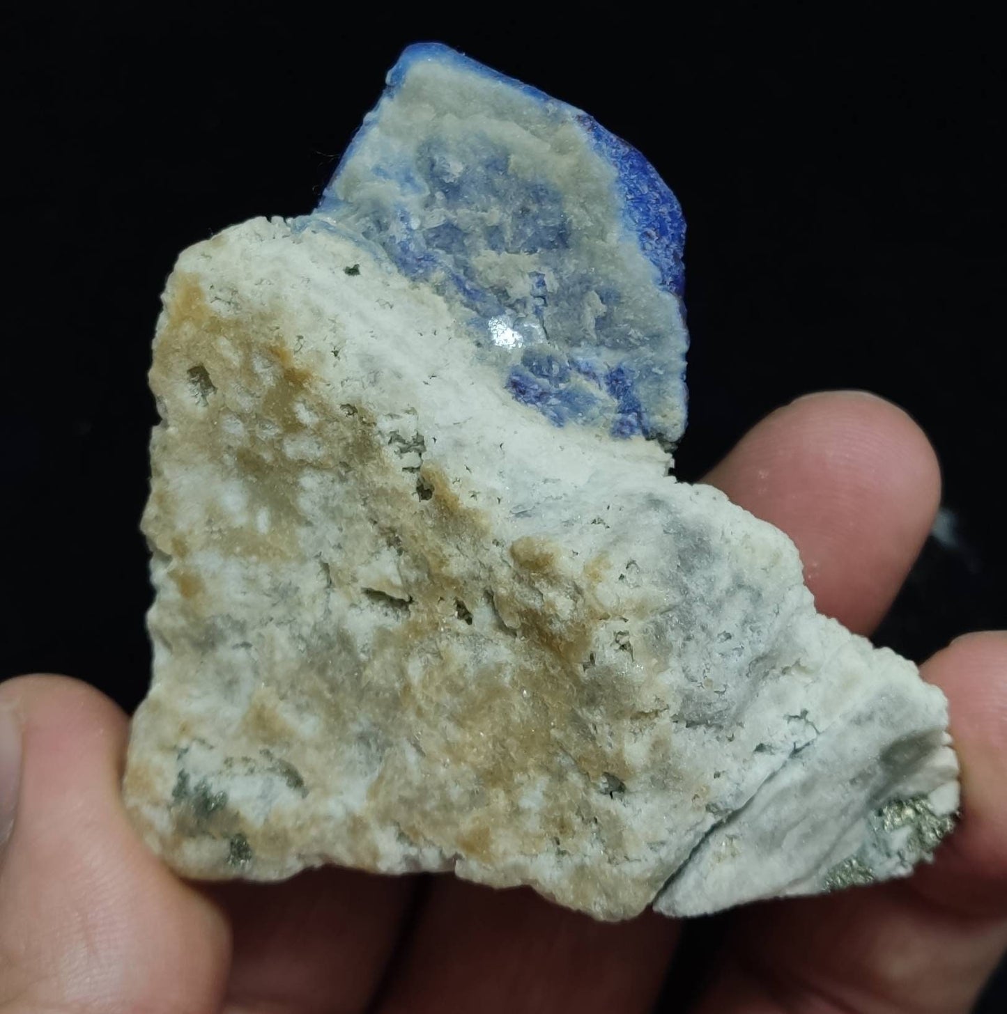 Fluorescent Lazurite/sodalite on matrix with pyrite 160 grams