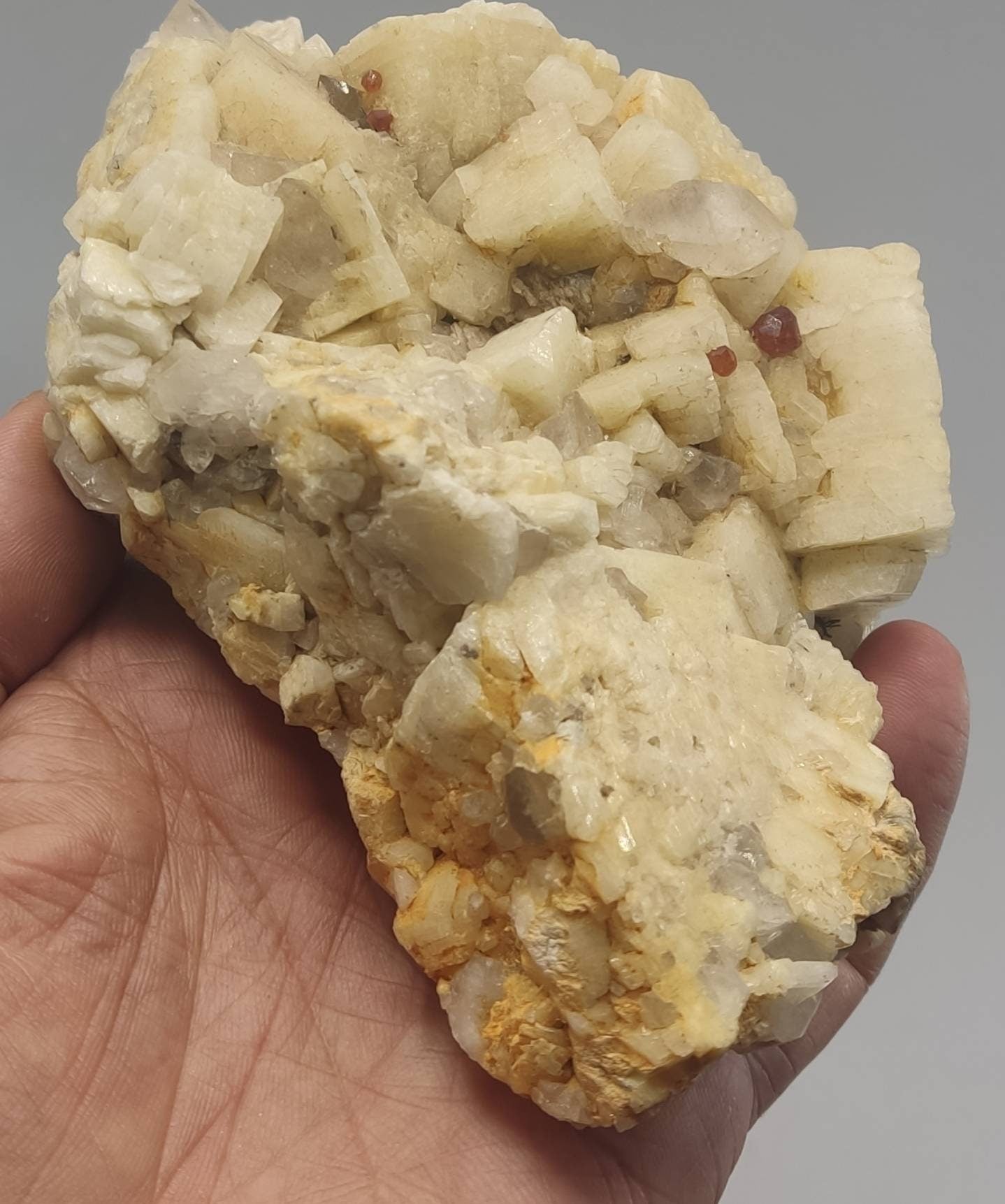 Spessartine Garnet crystals on matrix of Albite with quartz 697 grams