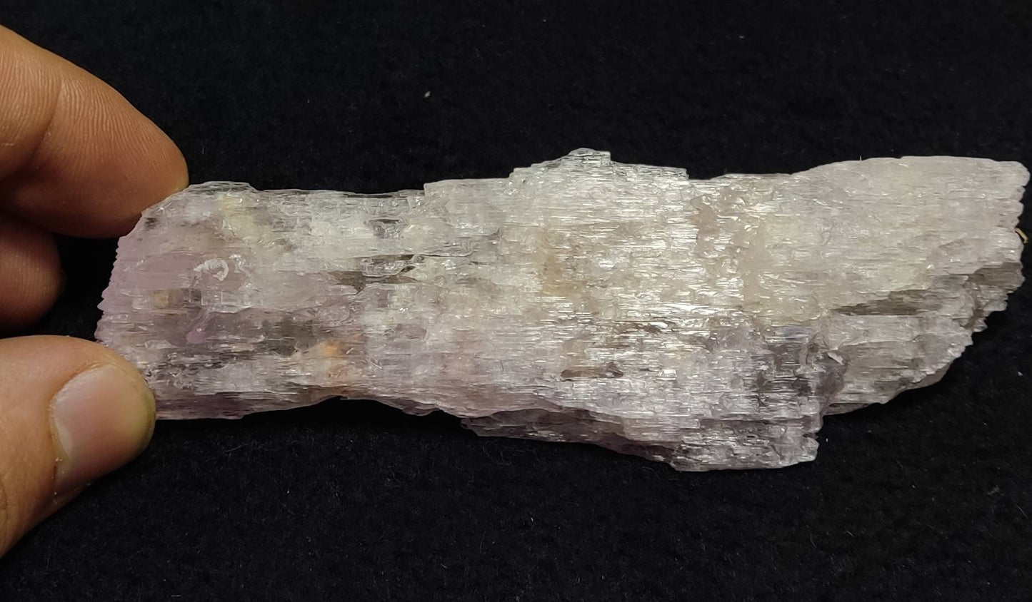 An amazing terminated purple/pinkish color crystal specimen of kunzite 103 grams