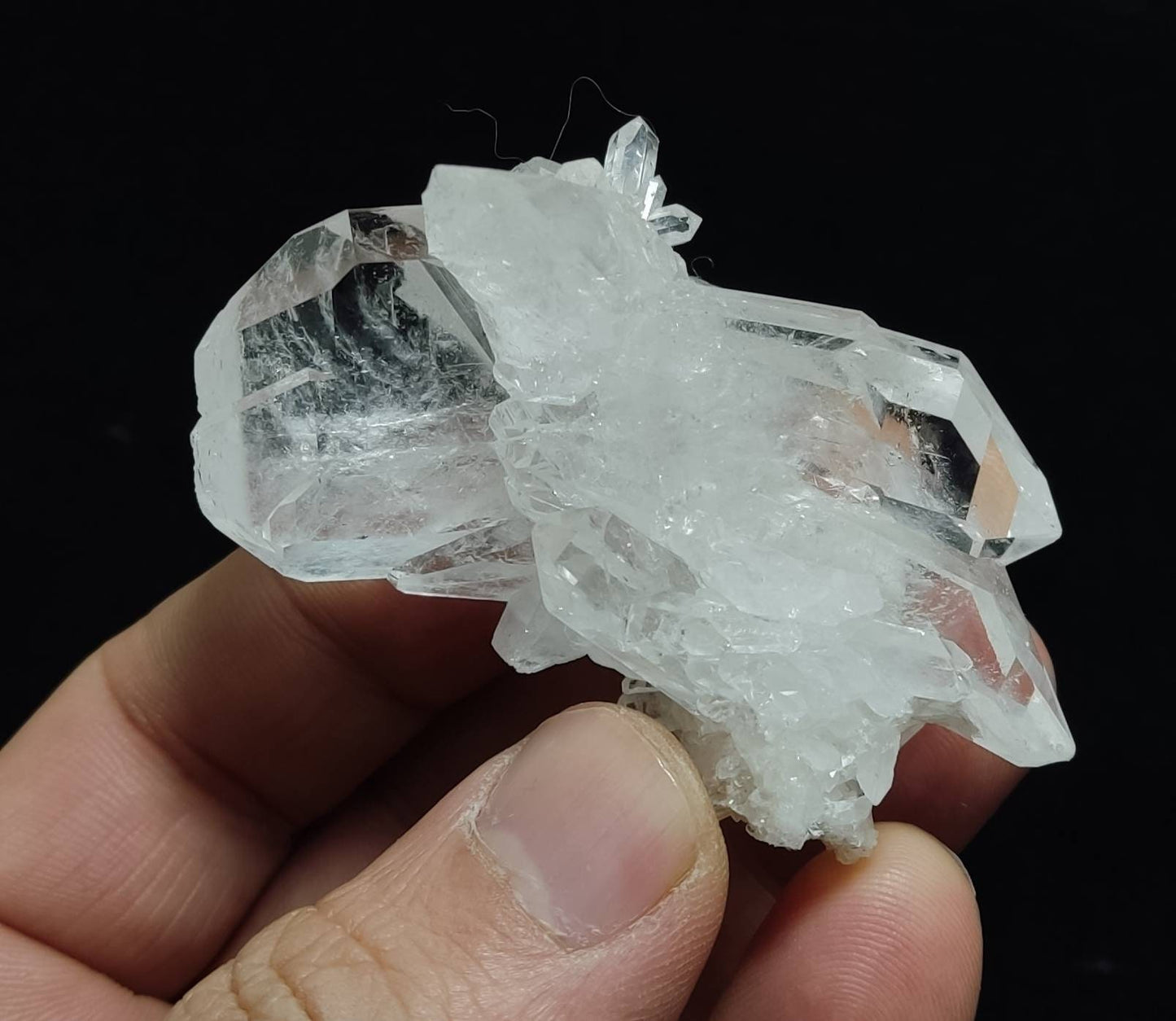 Natural Specimen of Terminated Quartz cluster 62 grams