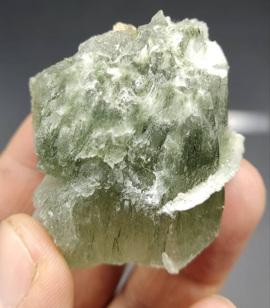 An aesthetic and amazing specimen of etched quartz with byss-olite inclusions 106 grams