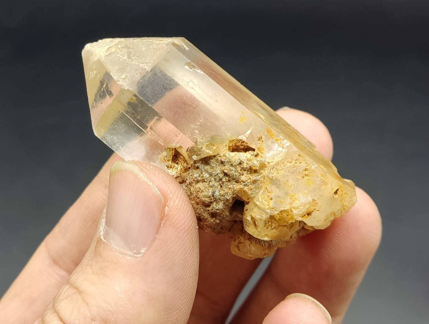 Quartz crystals transparent quartz natural quartz terminated quartz Quartz Crystals 49 grams