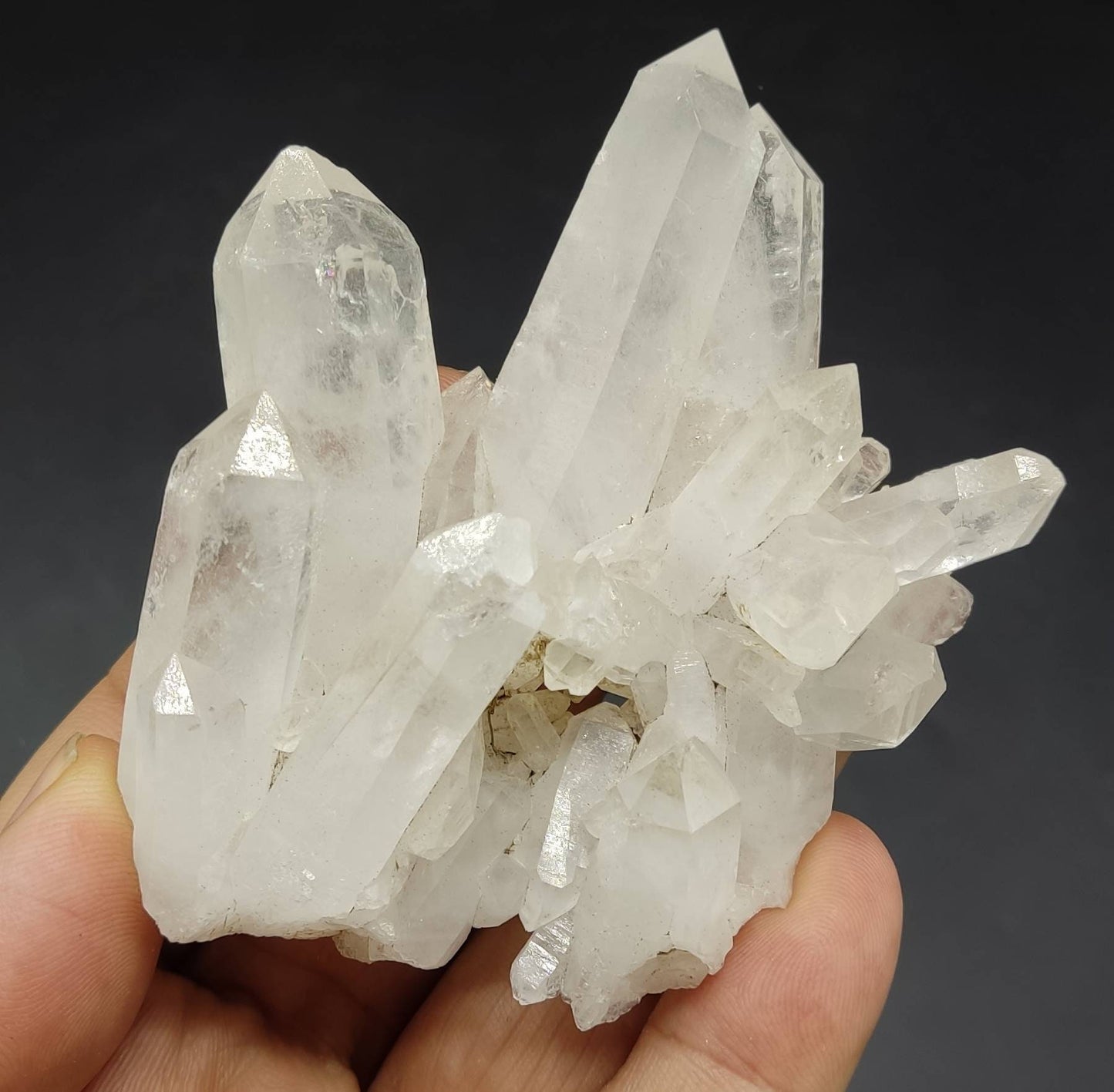 An amazing Aesthetic Natural Specimen of Terminated Quartz cluster 130 grams