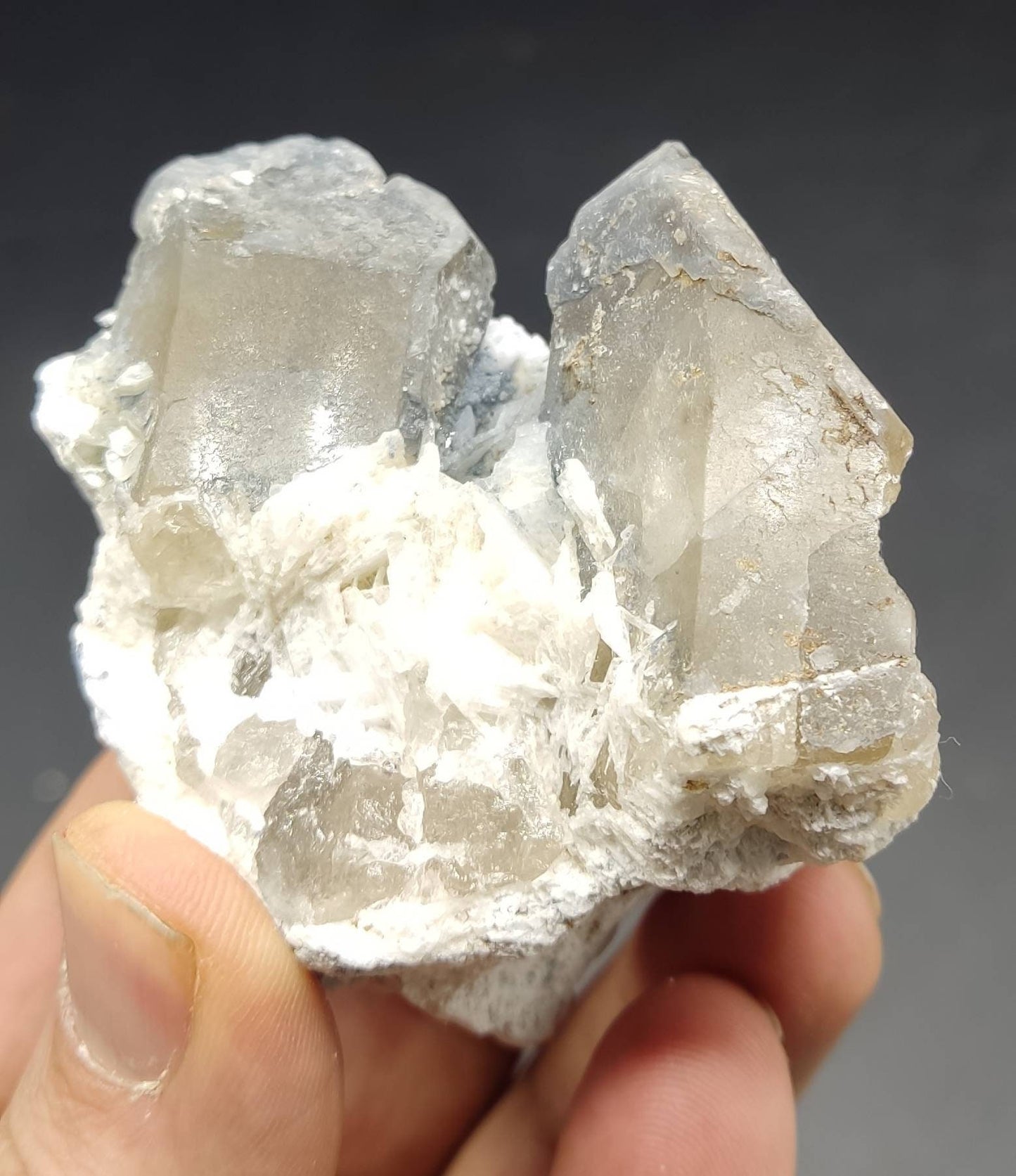 Twin smoky quartz crystals 140 grams