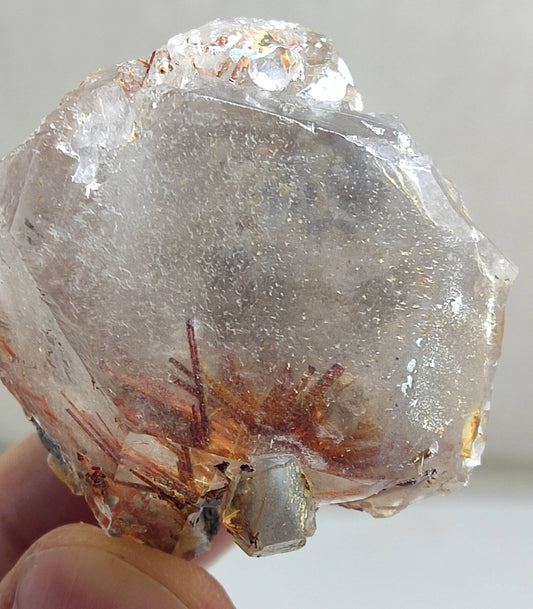 Rutiles included quartz crystal rare quartz quartz floater natural quartz 48 grams