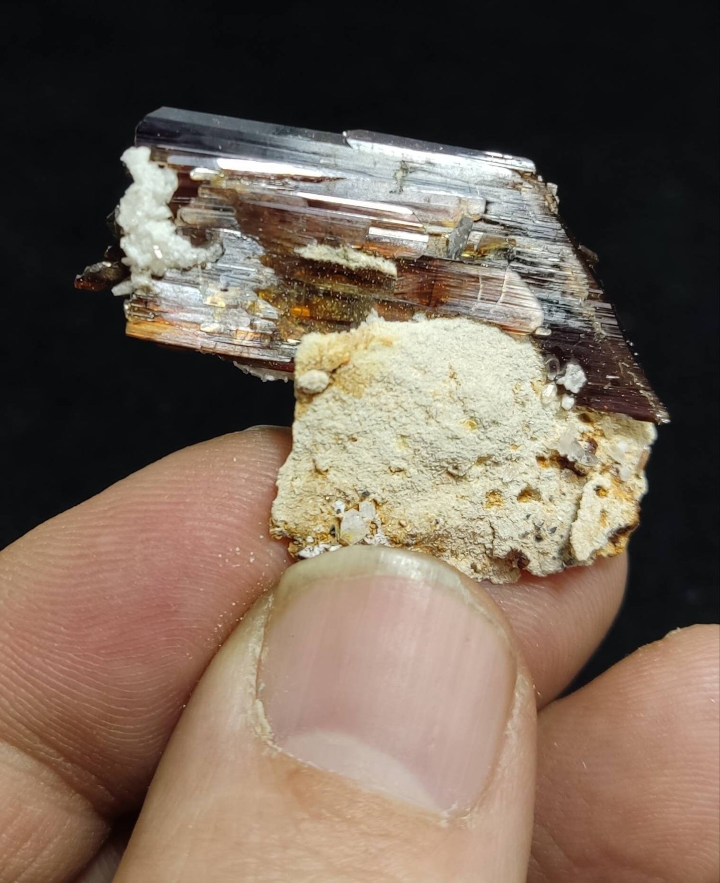 Red/brown brookite, brookite crystal on matrix 6.6 grams