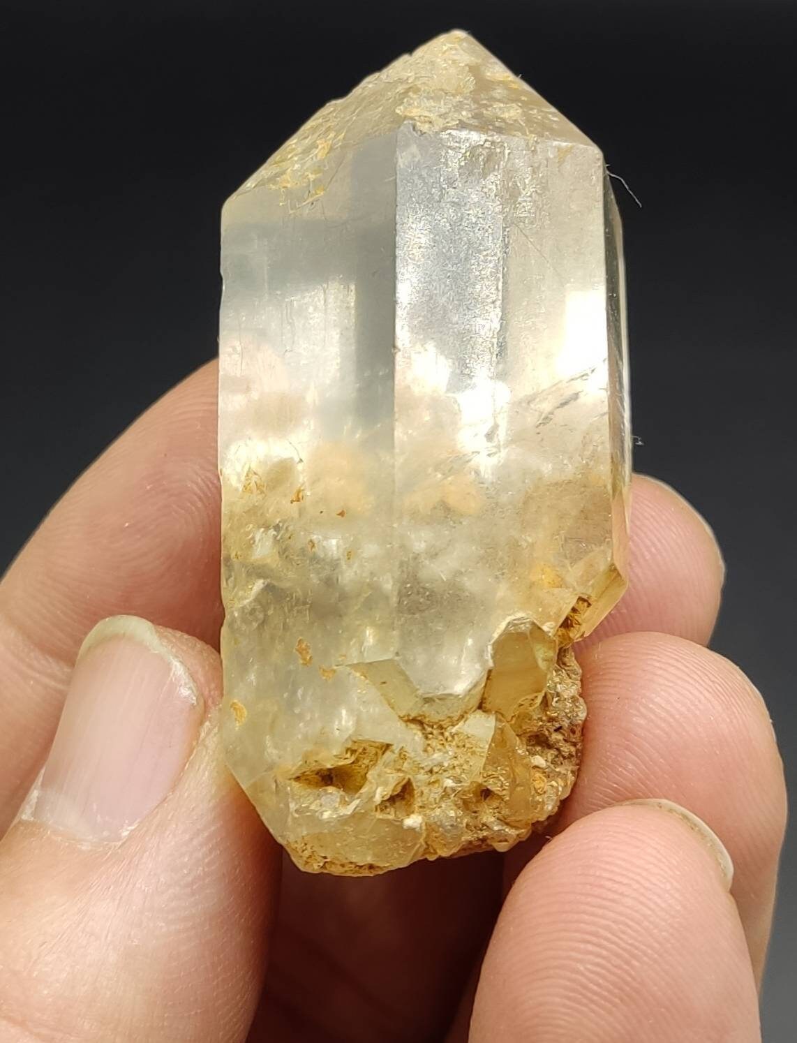 Quartz crystals transparent quartz natural quartz terminated quartz Quartz Crystals 49 grams