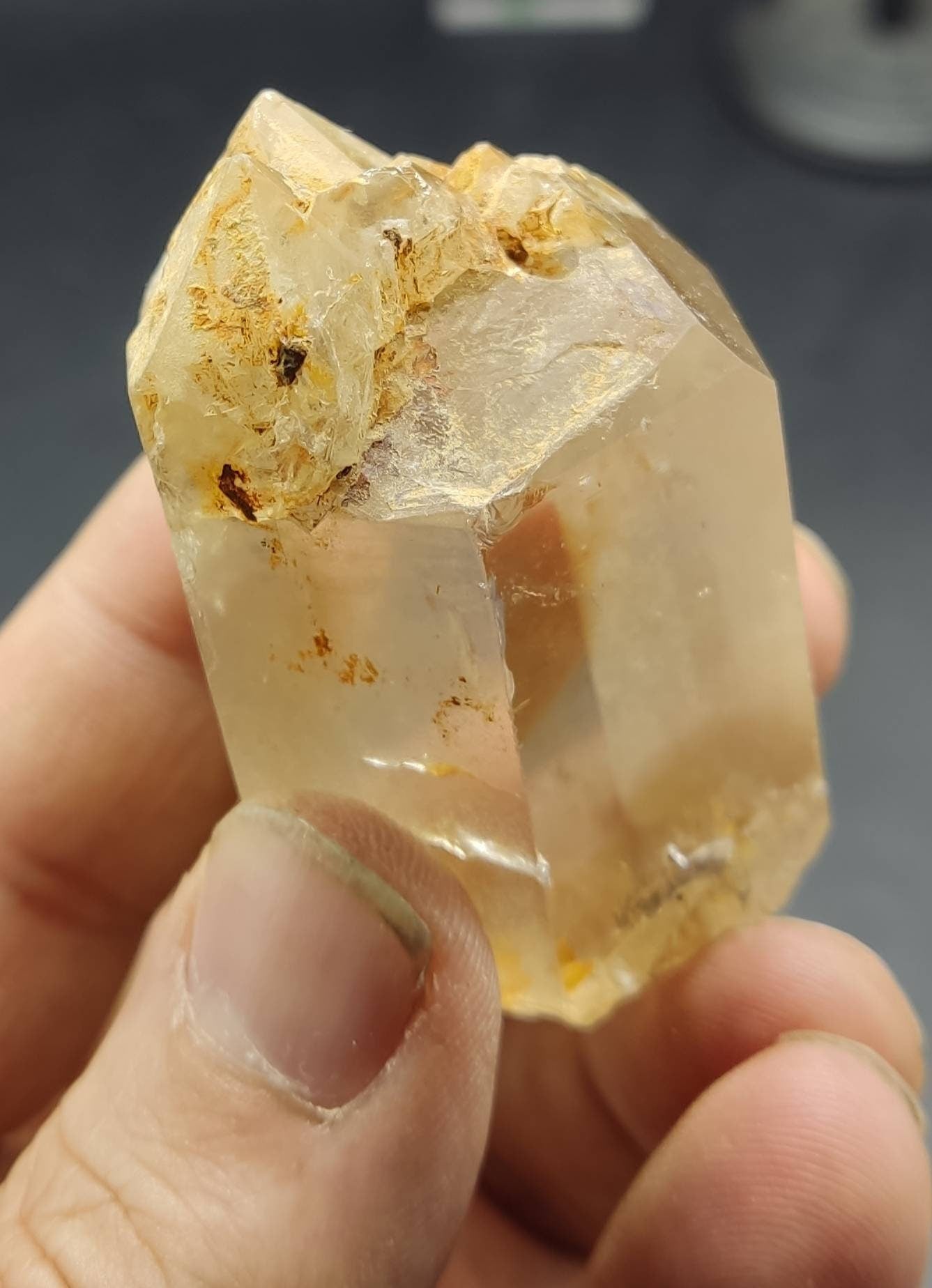 Quartz crystals transparent quartz natural quartz terminated quartz Quartz Crystals 120 grams