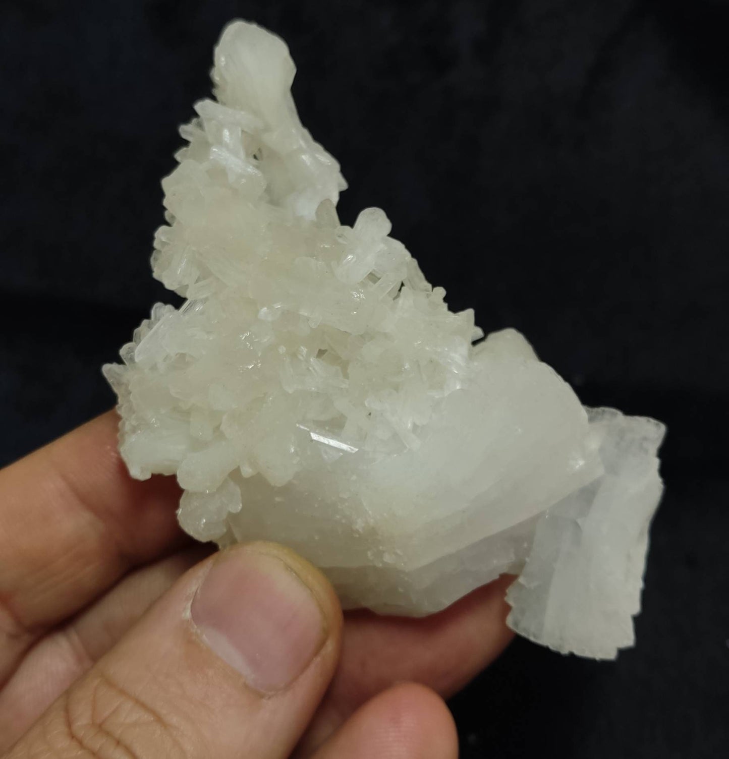 Heulandites cluster white heulandites natural heulandites 64 grams