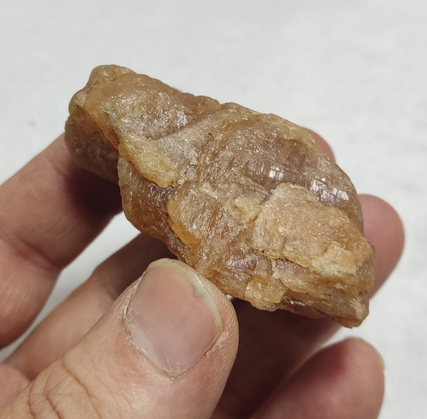 Hessonite garnets rough specimen 70 grams