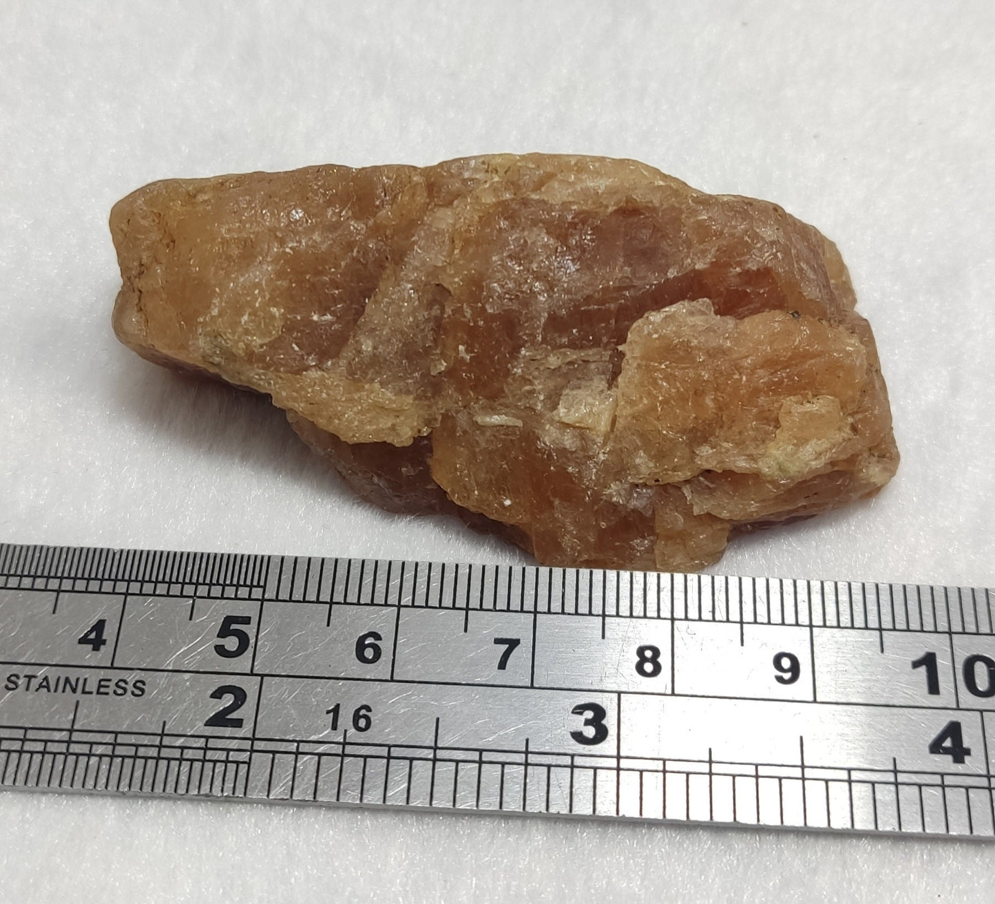 Hessonite garnets rough specimen 70 grams