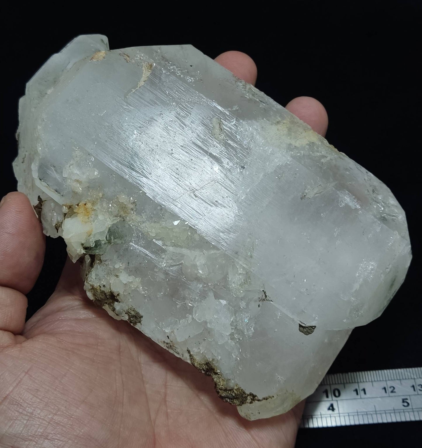 Faden Quartz crystal specimen with chlorite inclusions 730 grams