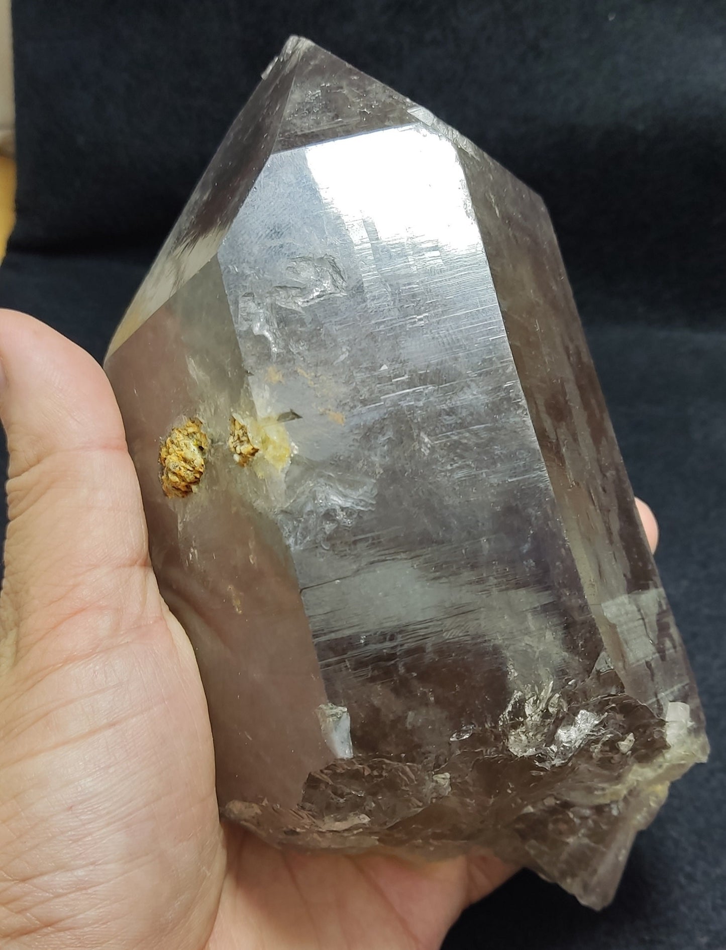 Large smoky Quartz Crystal 1290 grams