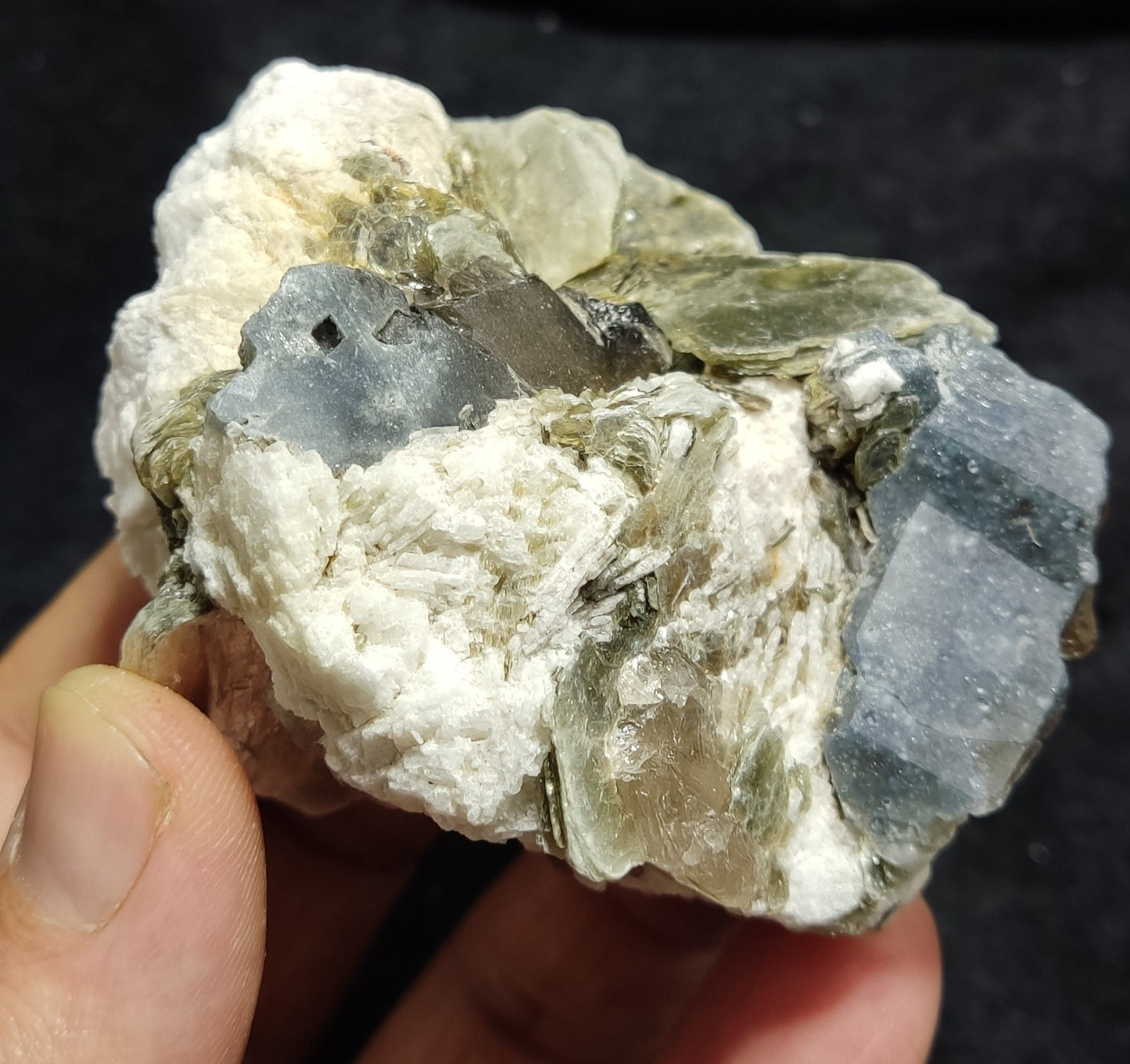 Indicolite tourmaline included Quartz Crystals in matrix with muscovite and albite 238 grams