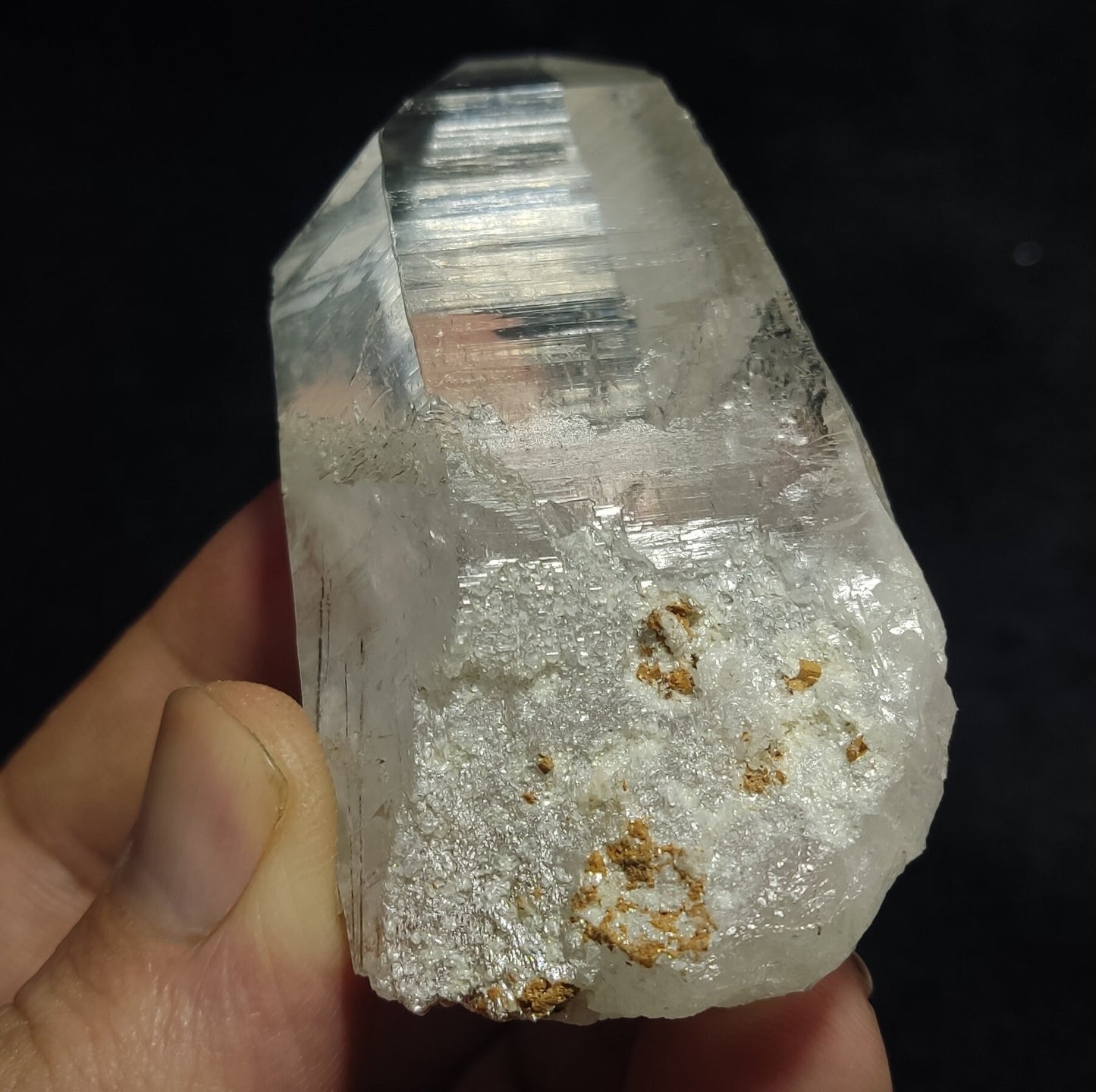 Quartz Crystal with rutiles inclusions 99 grams