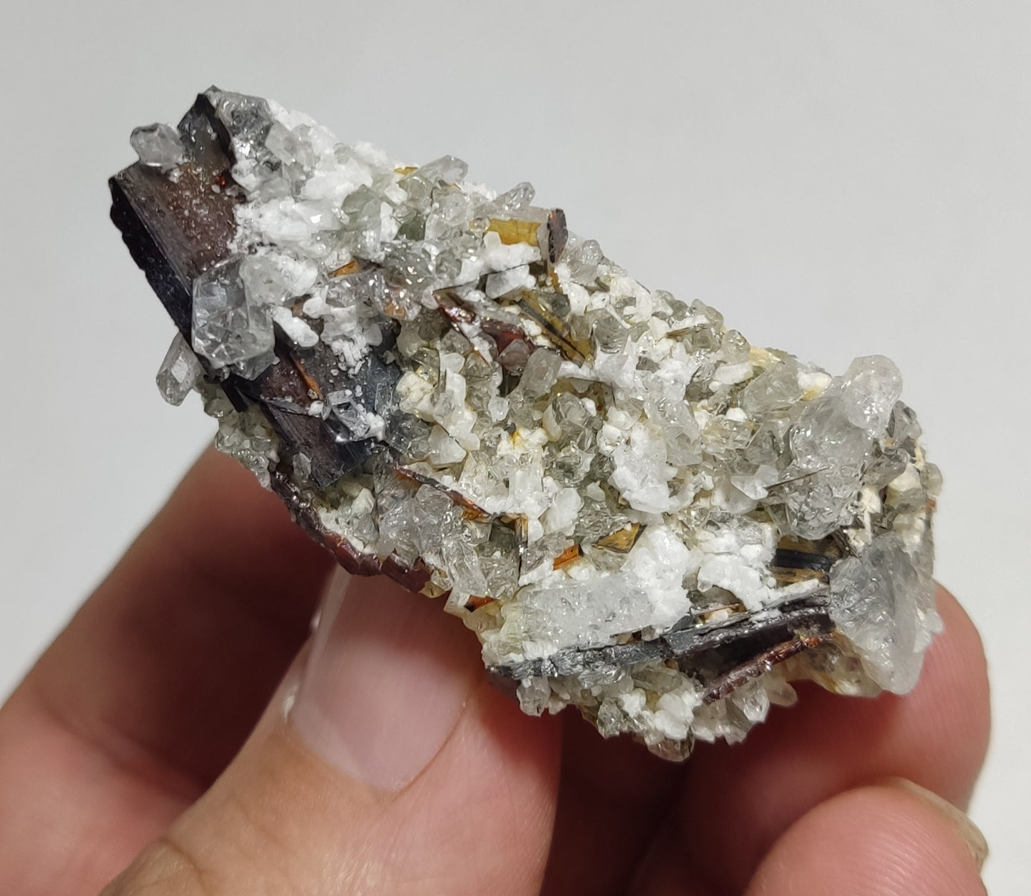 Brookite included Quartz Crystals cluster 30 grams