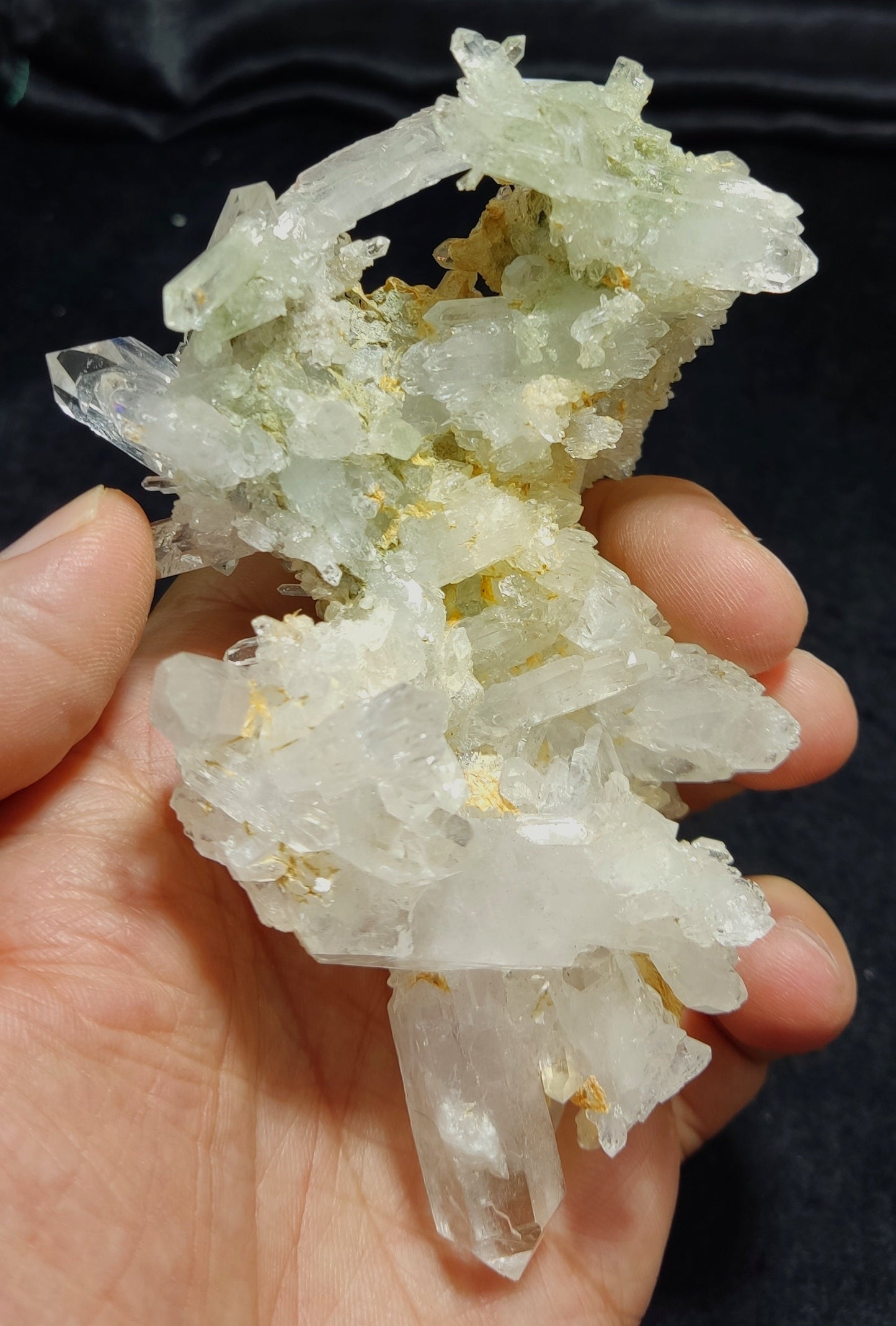 Natural terminated Chlorite Quartz cluster 212 grams