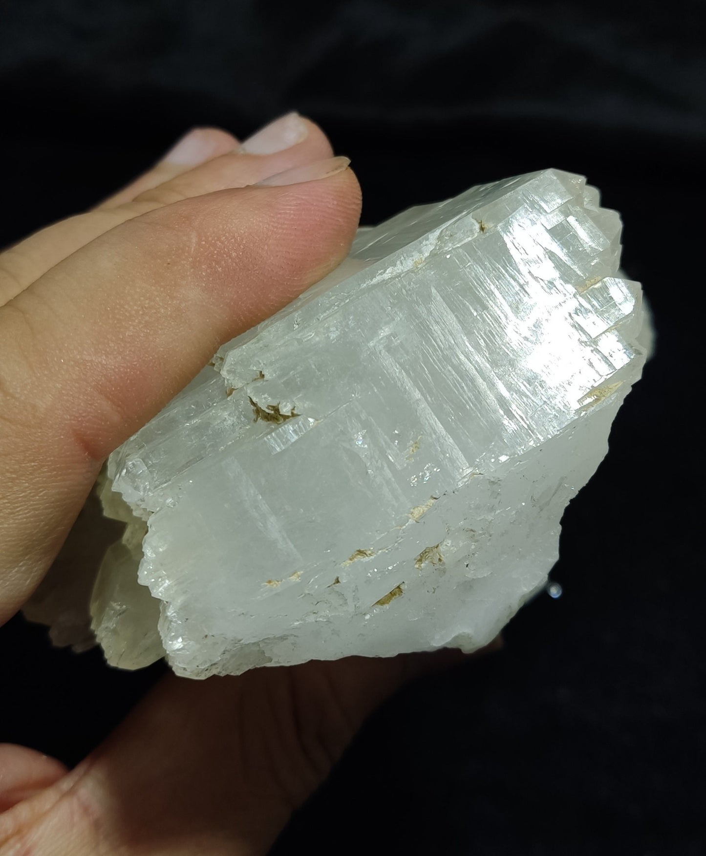 Very aesthetic quartz cluster cabinet size specimen 580 grams