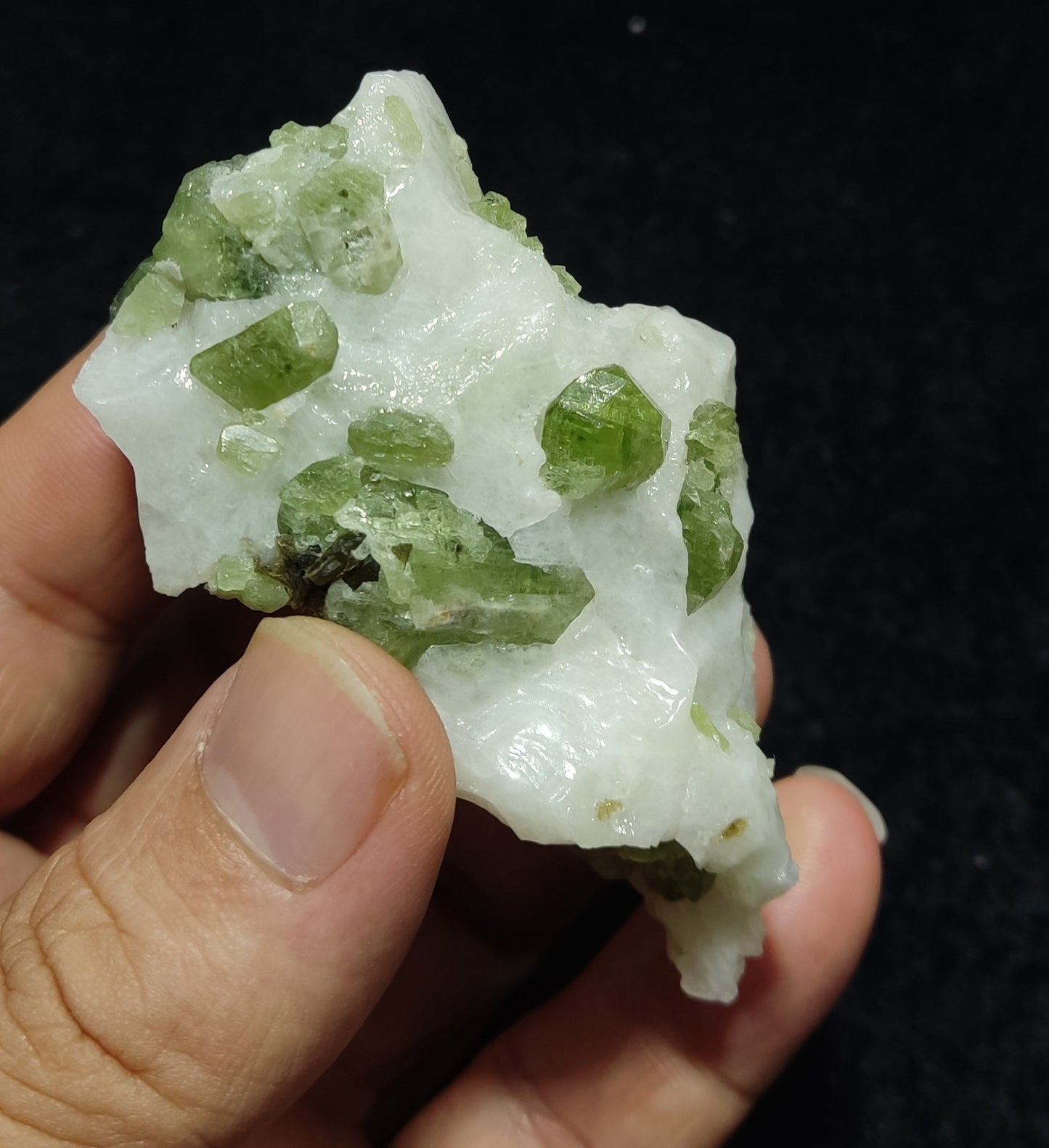 Green diopside crystals on matrix 100 grams