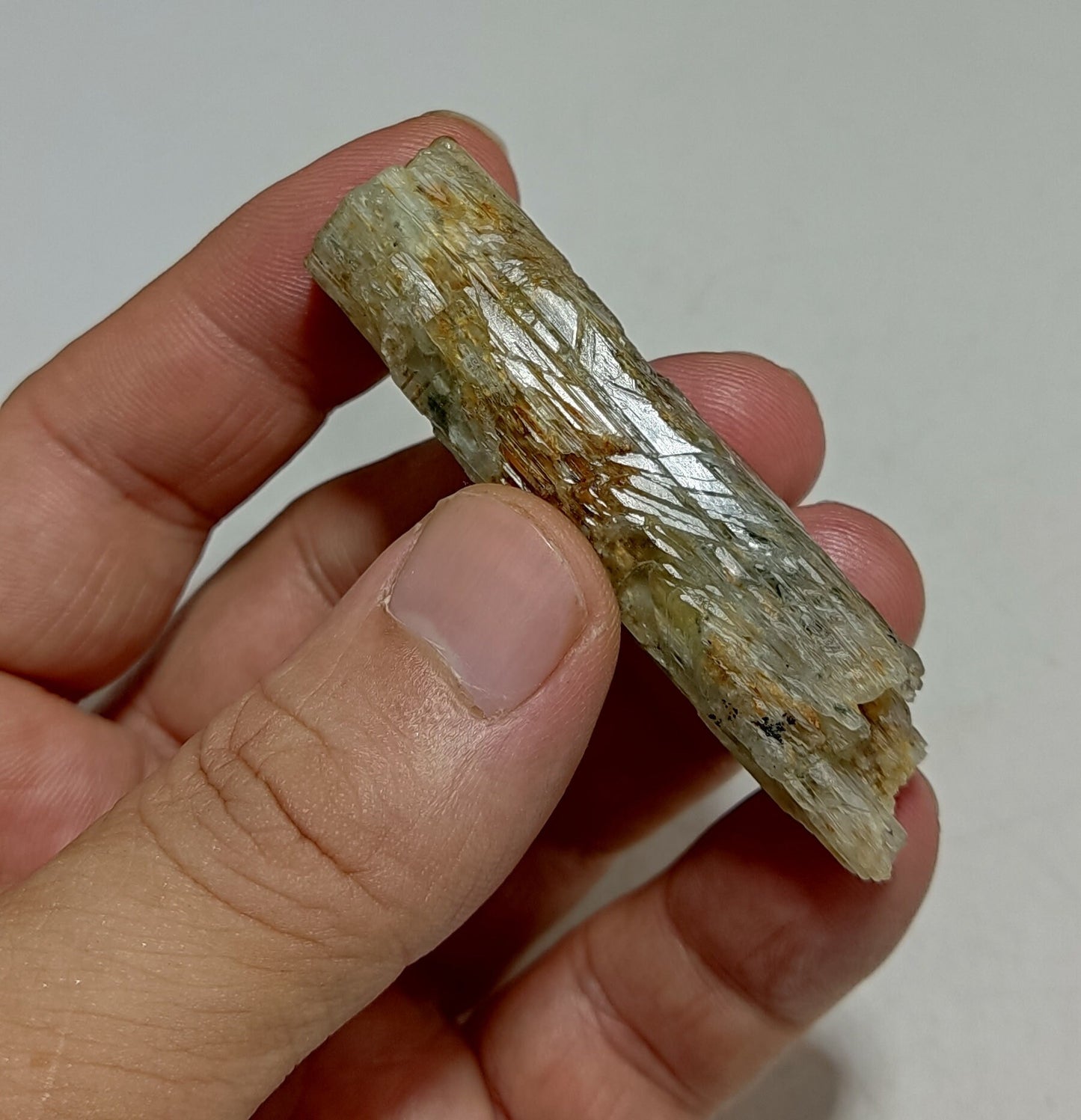 Terminated etched Aquamarine crystal 28 grams