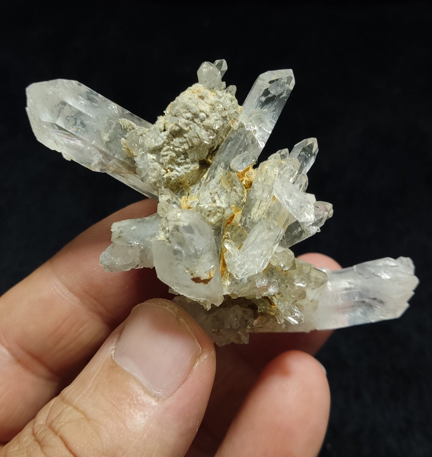 Natural terminated Chlorite Quartz cluster 66 grams