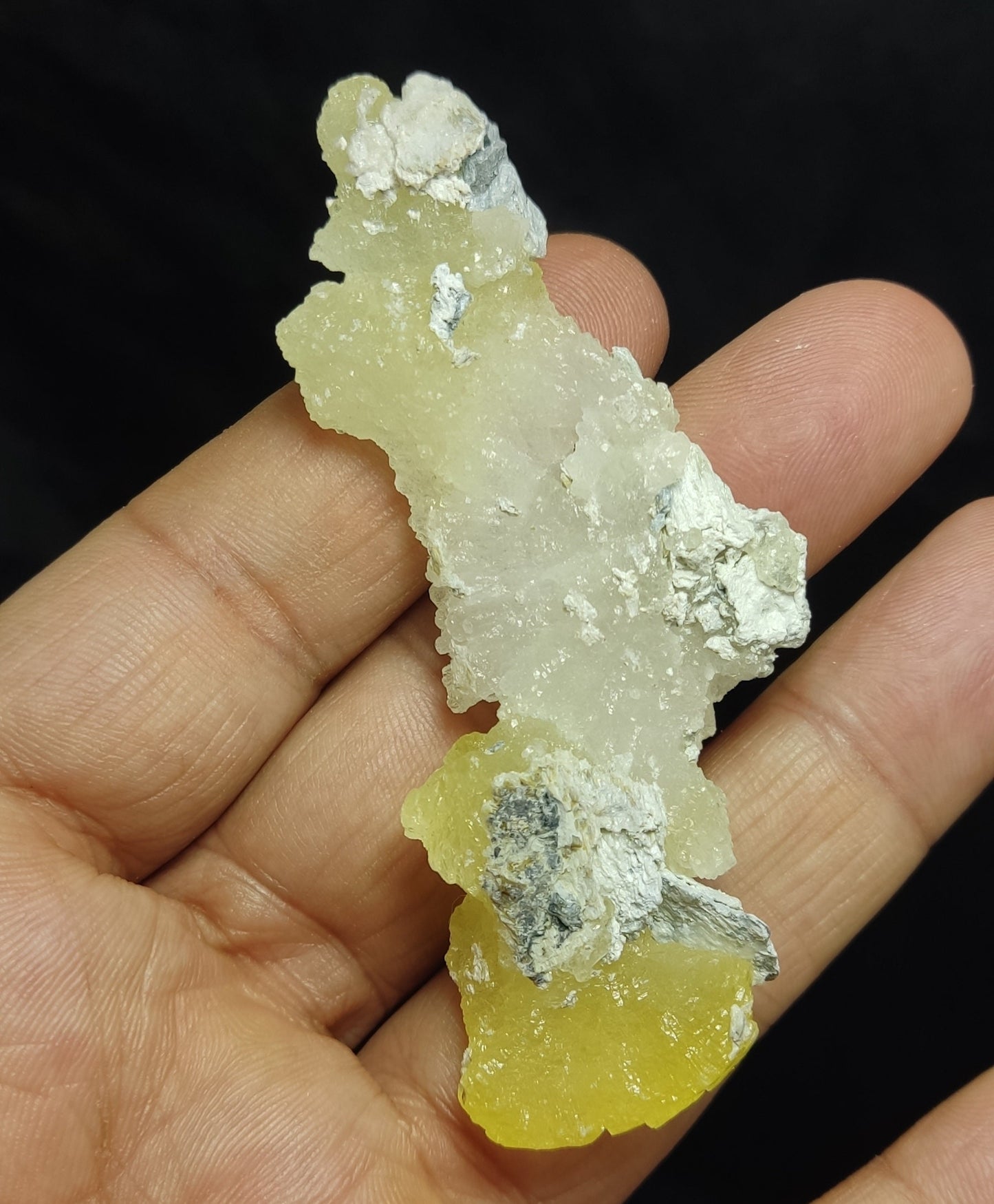 Natural Yellow Brucite crystal 24 grams