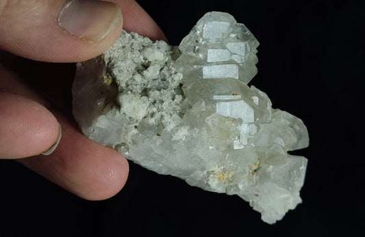 Gwindel Quartz Crystal on matrix 123 grams