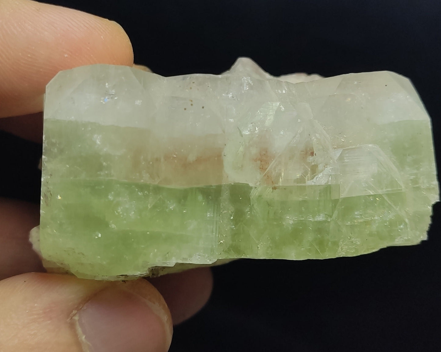 An aesthetic specimen of apophyllite 118 grams